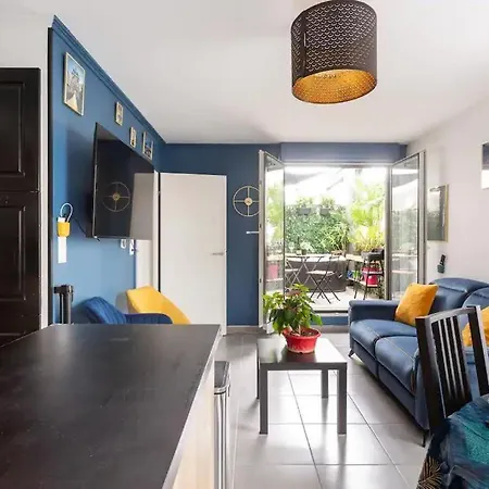 Appart Avec 3 Chambres Au Pied Du Tram Avec Internet ! Eysines Exterior photo