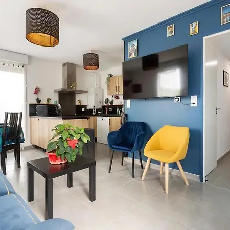 Appart Avec 3 Chambres Au Pied Du Tram Avec Internet ! Eysines Exterior photo
